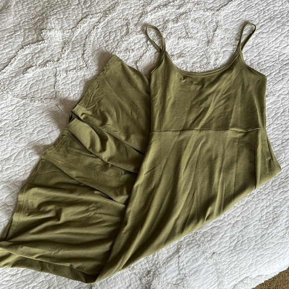 Forever 21 Midi Dress - Picture 1 of 3